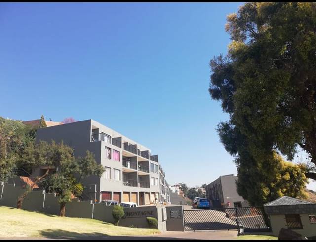 2 BEDROOM APARTMENT FOR SALE IN NORTHCLIFF
